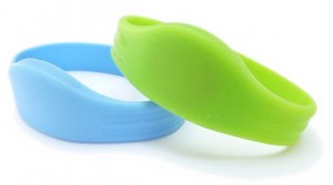 wristbands_blueandgreen